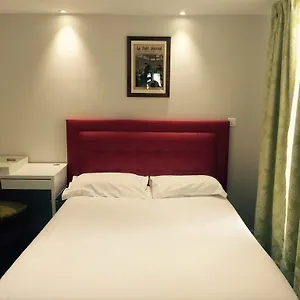 ** Hotel Savoy Frankreich